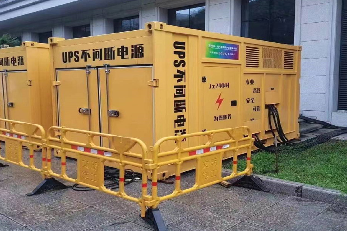 坡头发电机租赁施工现场
